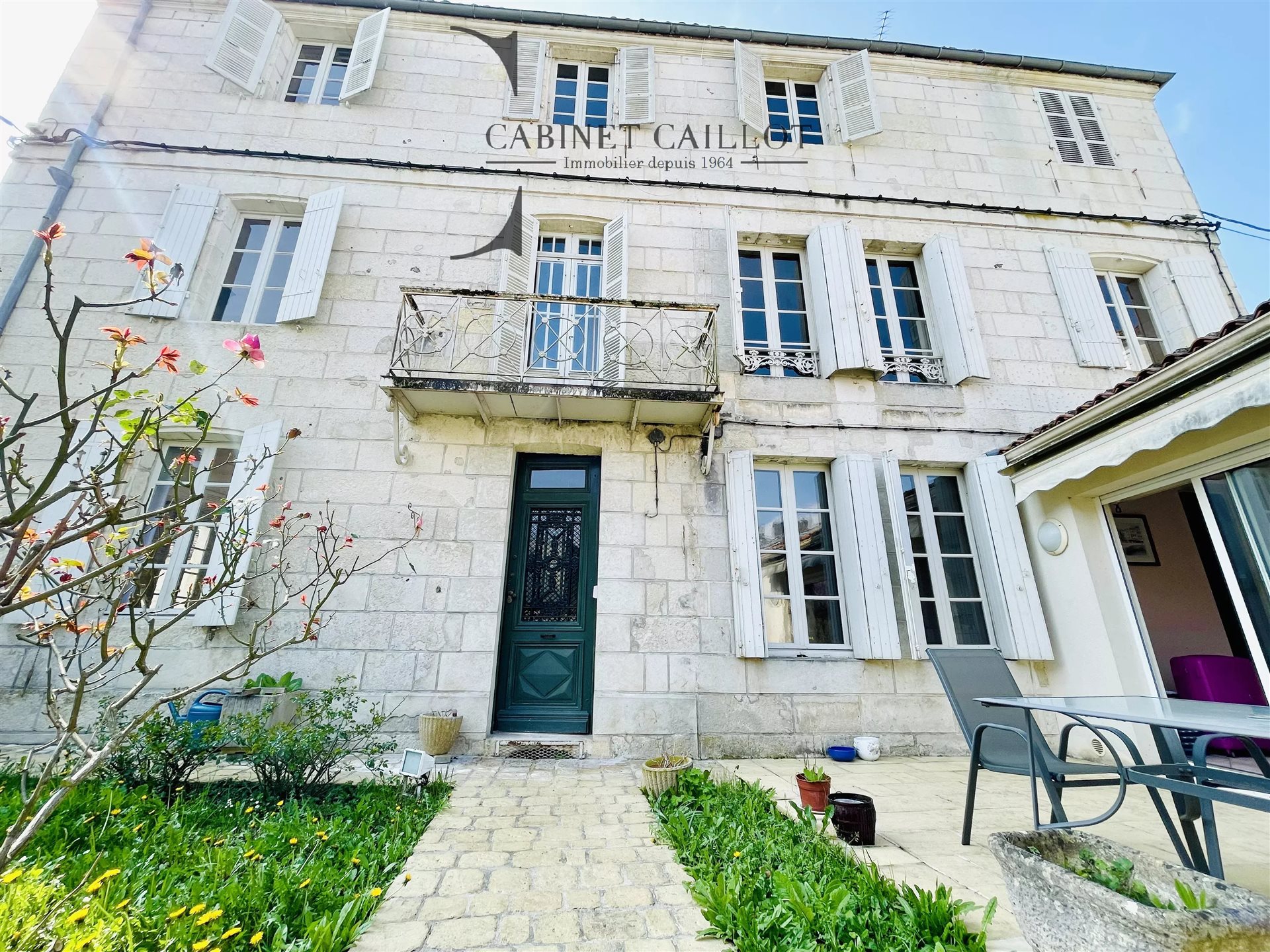 Maison à vendre, 279m², Saintes