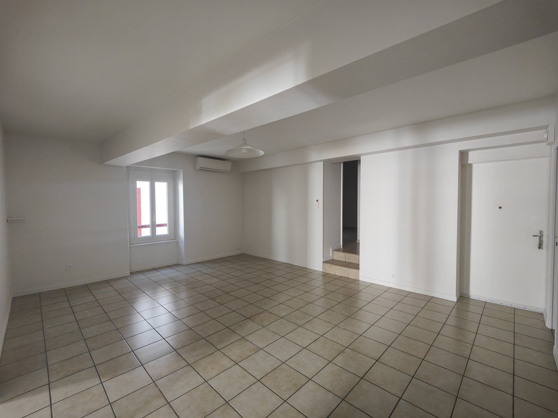 Appartement à louer, 83m², Saint-Palais