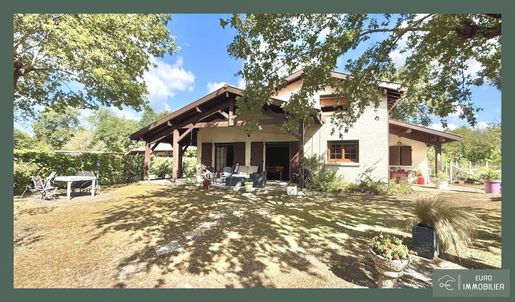 Maison 6 pièces 120 m² · à Trensacq · 120 m² · 246 000 €