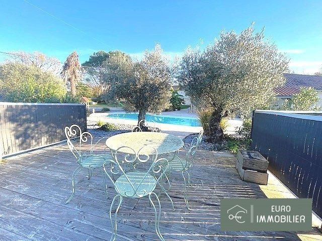 Maison à vendre, 222m², Bazas