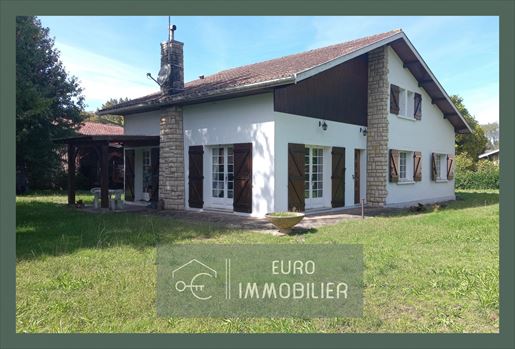 7 pièces 153 m² · à Sore · 153 m² · 267 000 €