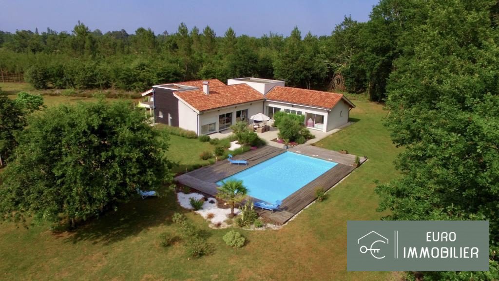 Maison à vendre, 188m², Sore