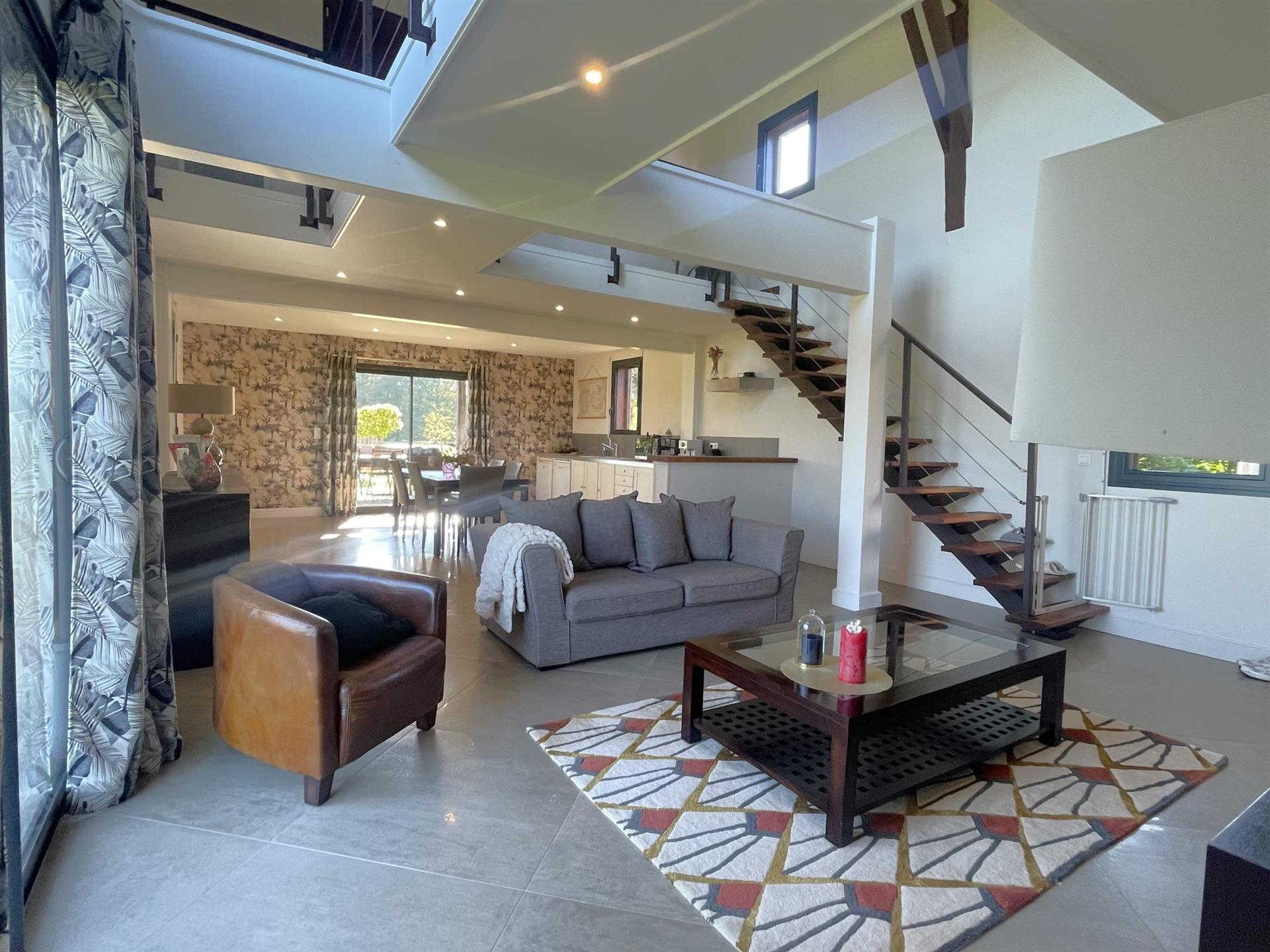 Maison à vendre, 175m², Bazas