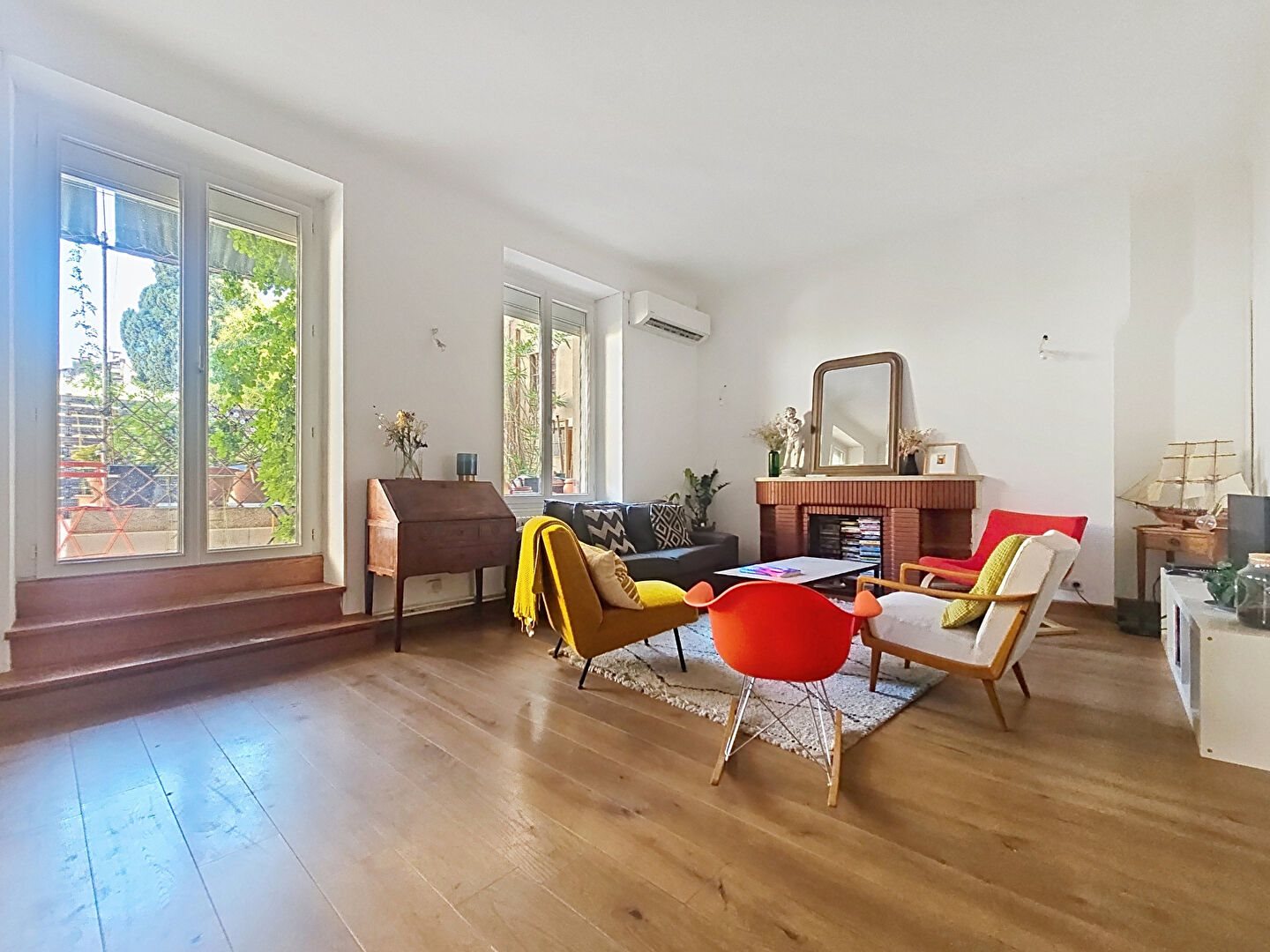 4-bed apartment, 168 m²