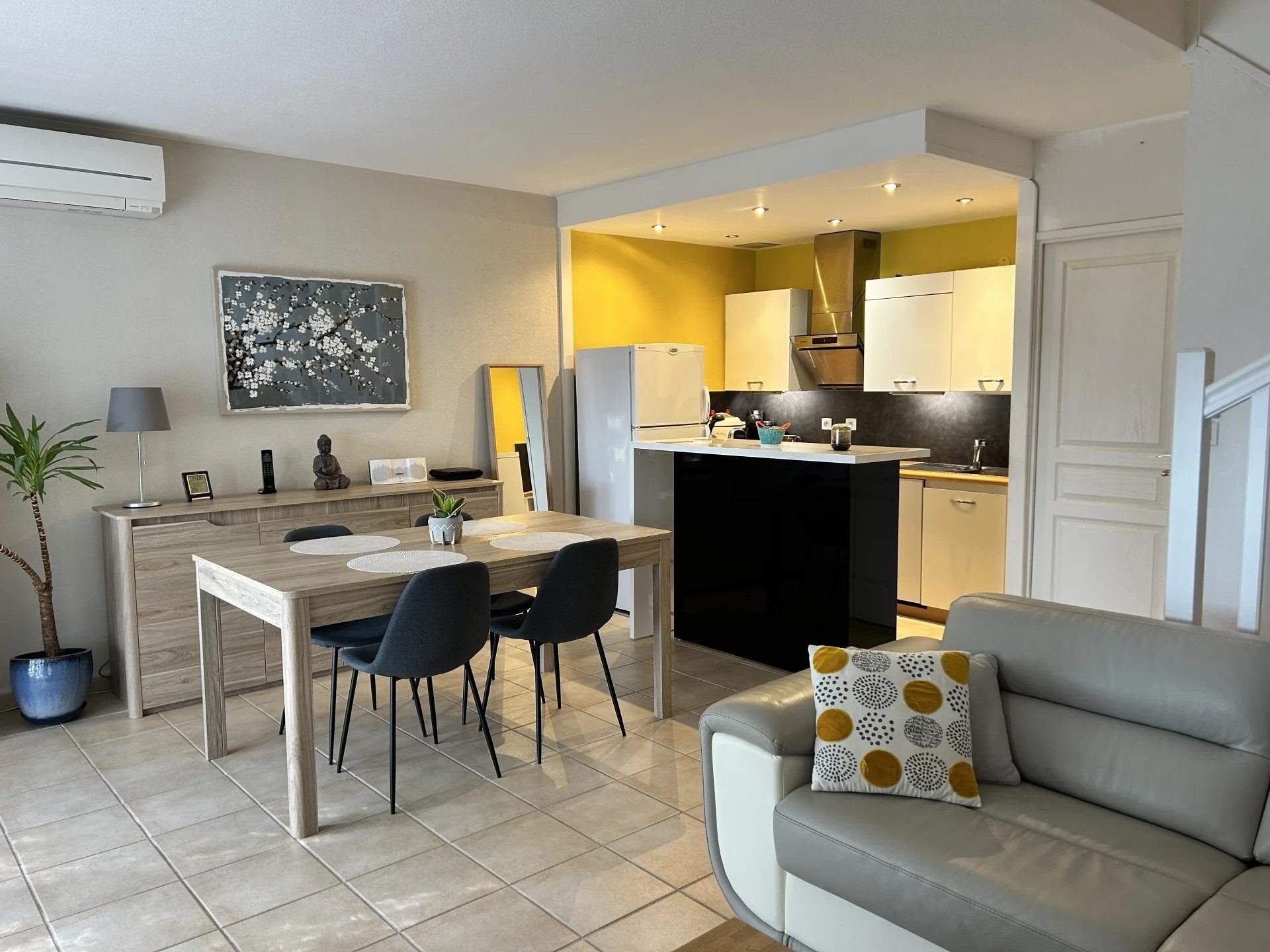 Maison à vendre, 69m², Mallemort