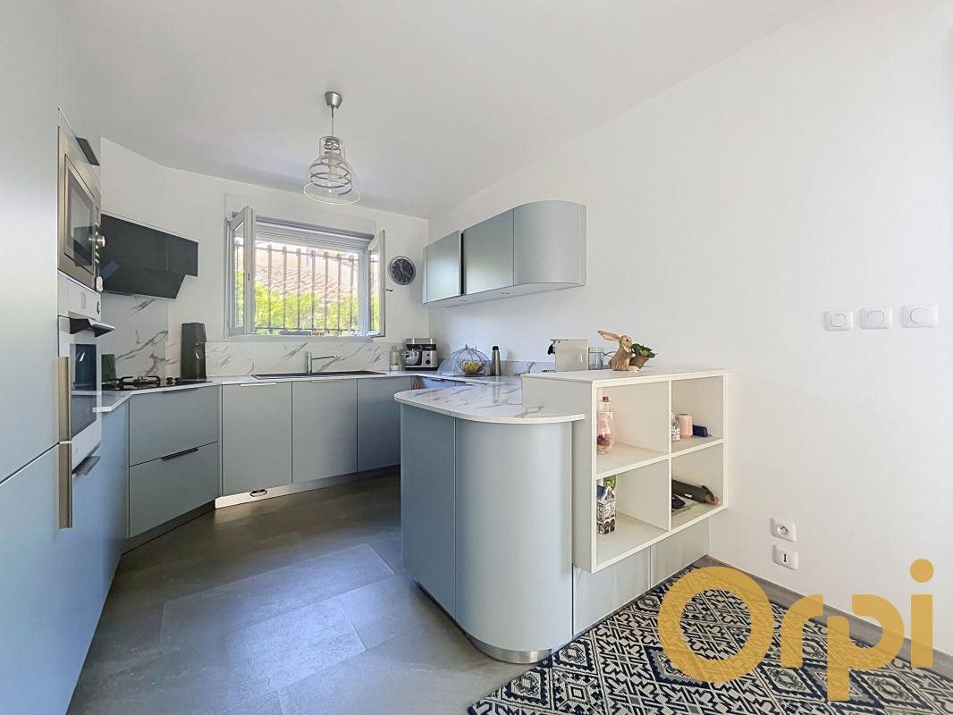 Maison à vendre, 97m², Fréjus