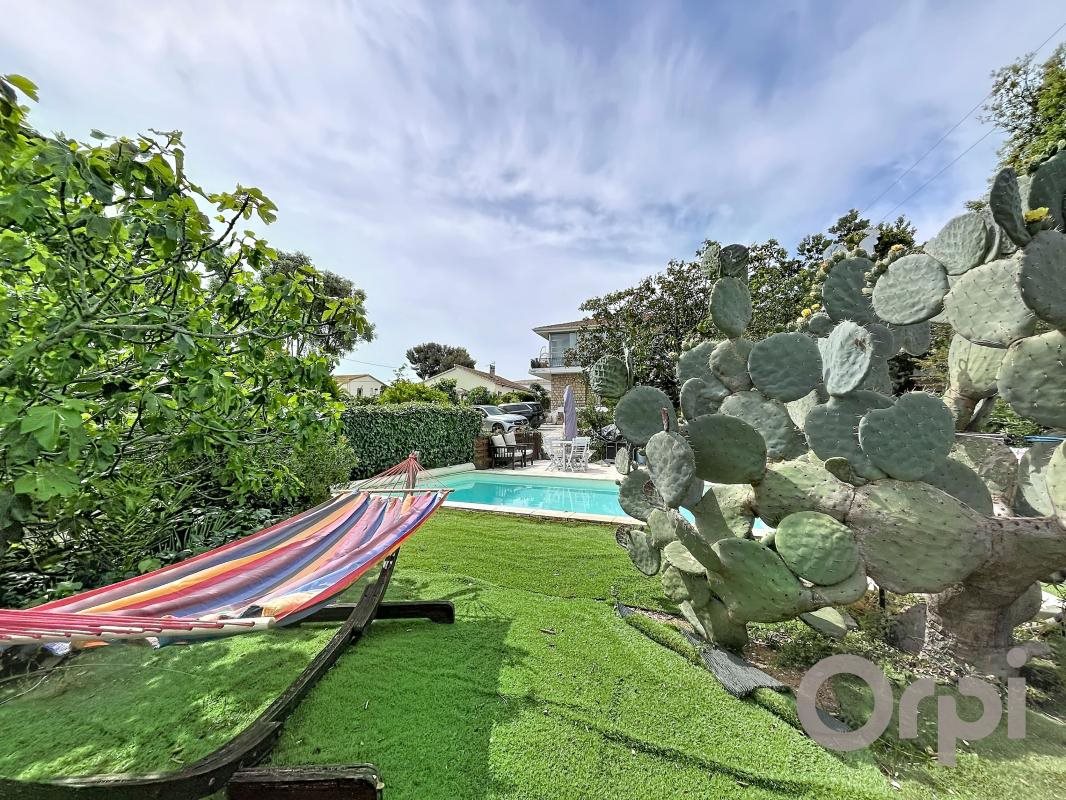 Maison à vendre, 176m², Fréjus