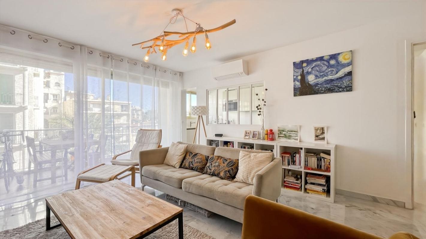 Appartement à vendre, 56m², Juan-les-Pins