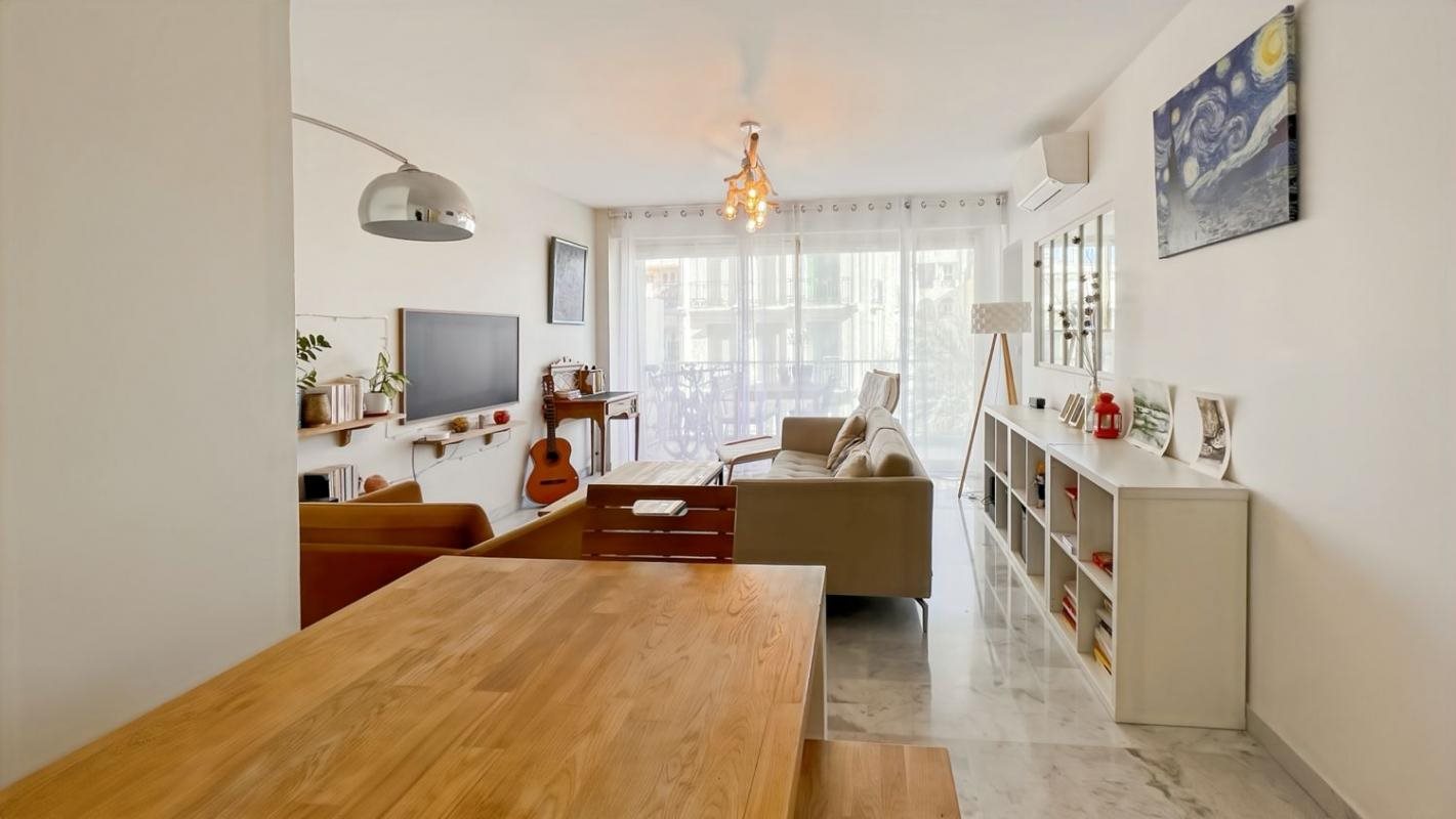 Appartement à vendre, 56m², Juan-les-Pins