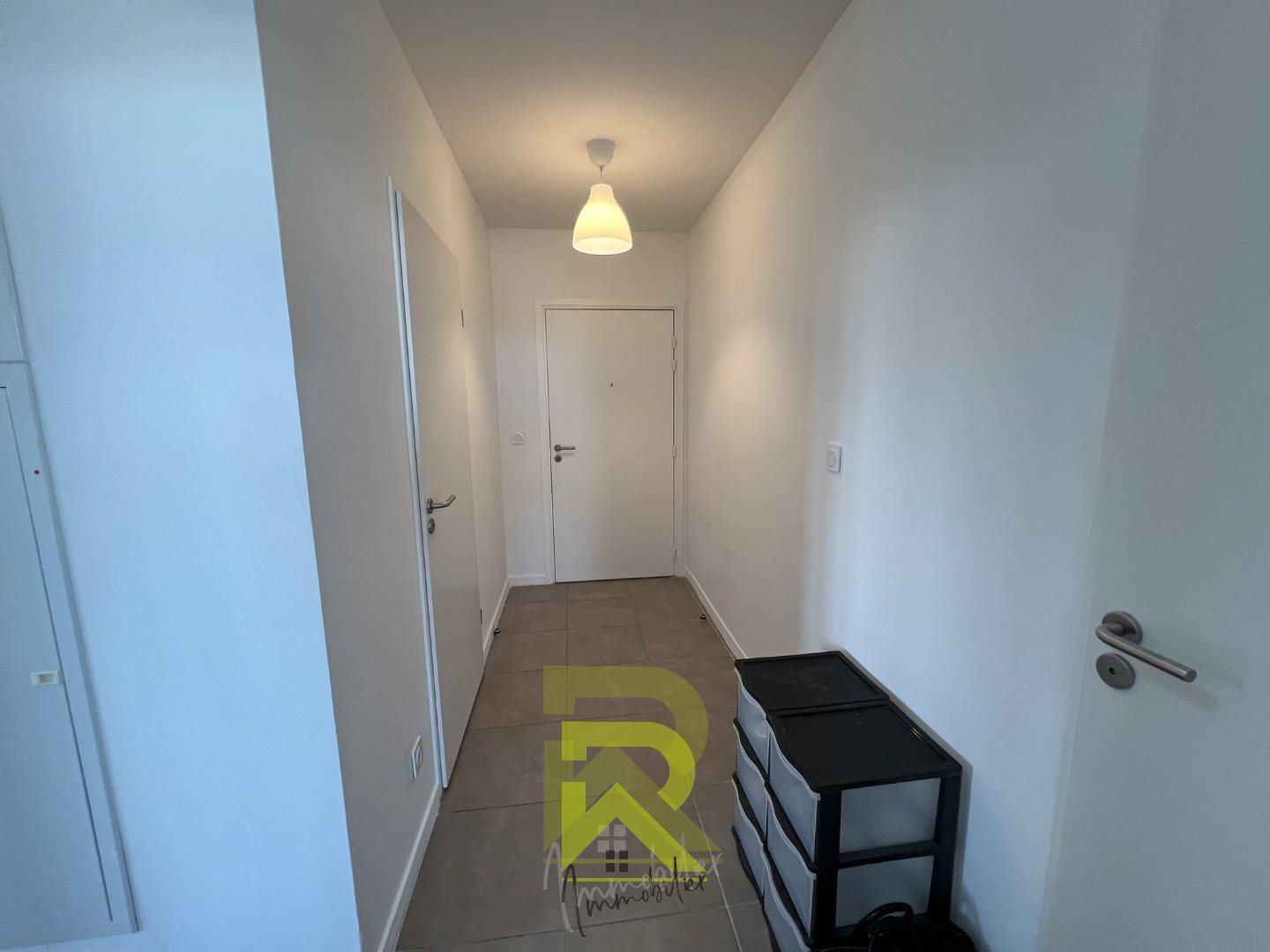 Appartement – Montpellier, Port Marianne - Vue 4