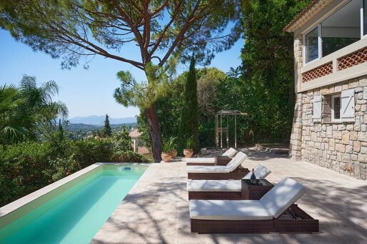 Maison 6 pièces 180 m² · à Mougins · 180 m² · 1 700 000 €