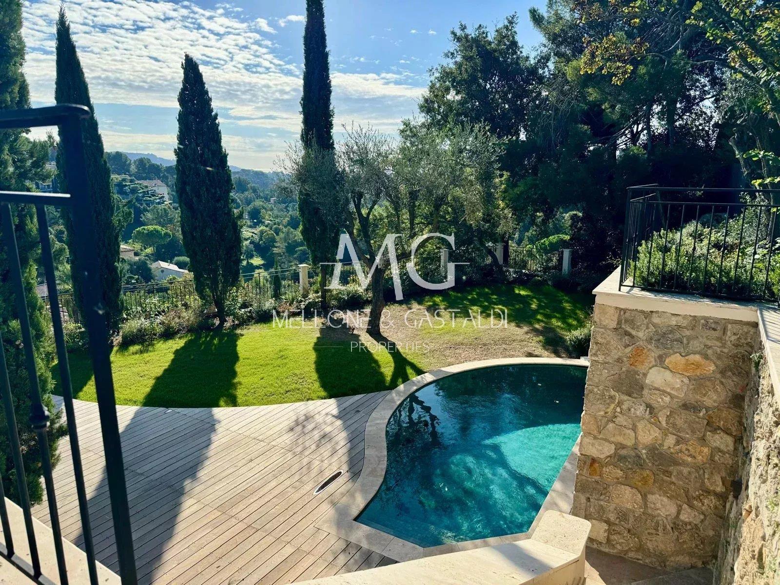 Maison à vendre, 230m², Mougins