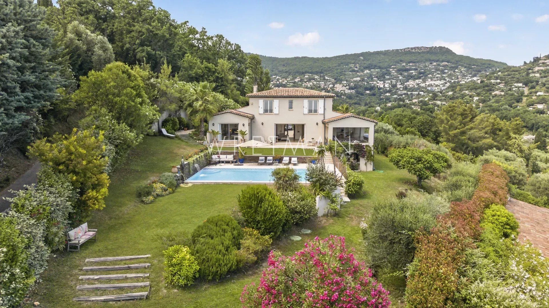 Maison à vendre, 305m², Châteauneuf-Grasse