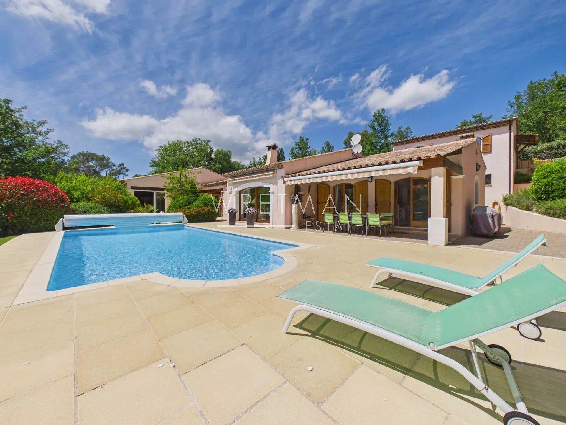 Maison à vendre, 237m², Saint-Paul-en-Forêt