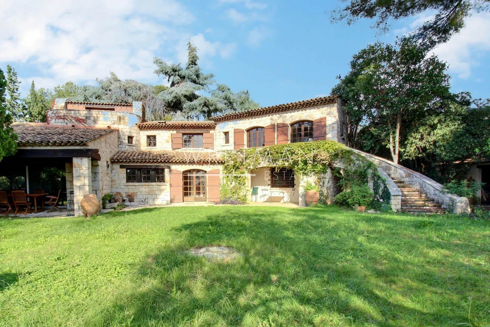 Maison à vendre, 360m², Colomars