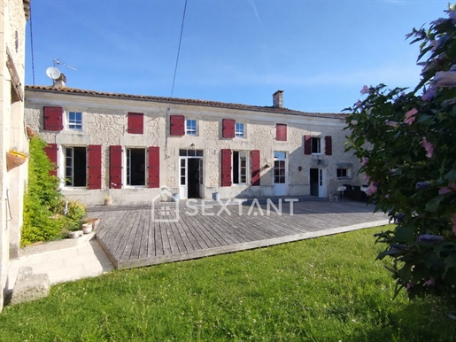 6 pièces 276 m² · à Matha · 276 m² · 312 000 €