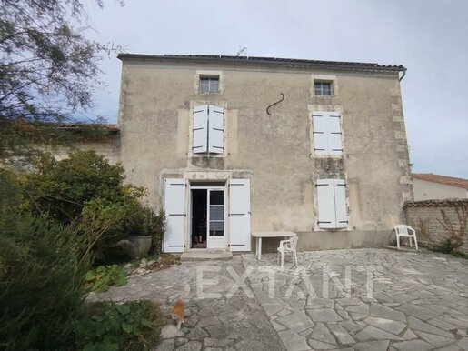 Maison 5 pièces 135 m² · à Fouqueure · 135 m² · 139 500 €