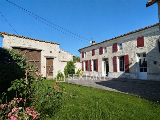 6 pièces 276 m² · à Matha · 276 m² · 312 000 €