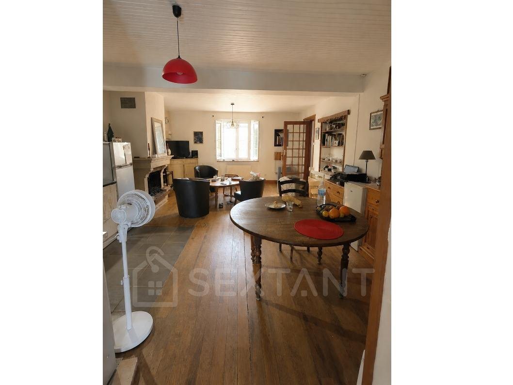 Maison à vendre, 102m², Rouillac