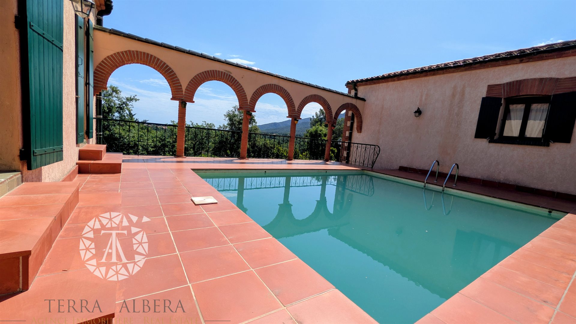 Maison à vendre, 250m², Laroque-des-Albères