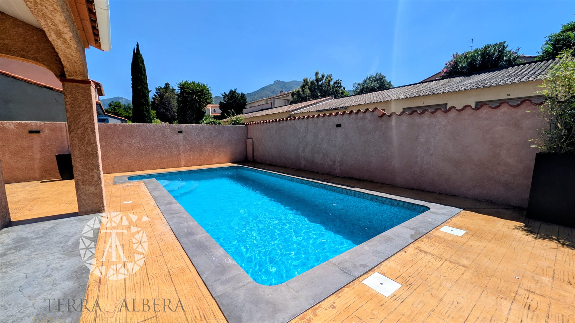 Maison à vendre, 140m², Laroque-des-Albères