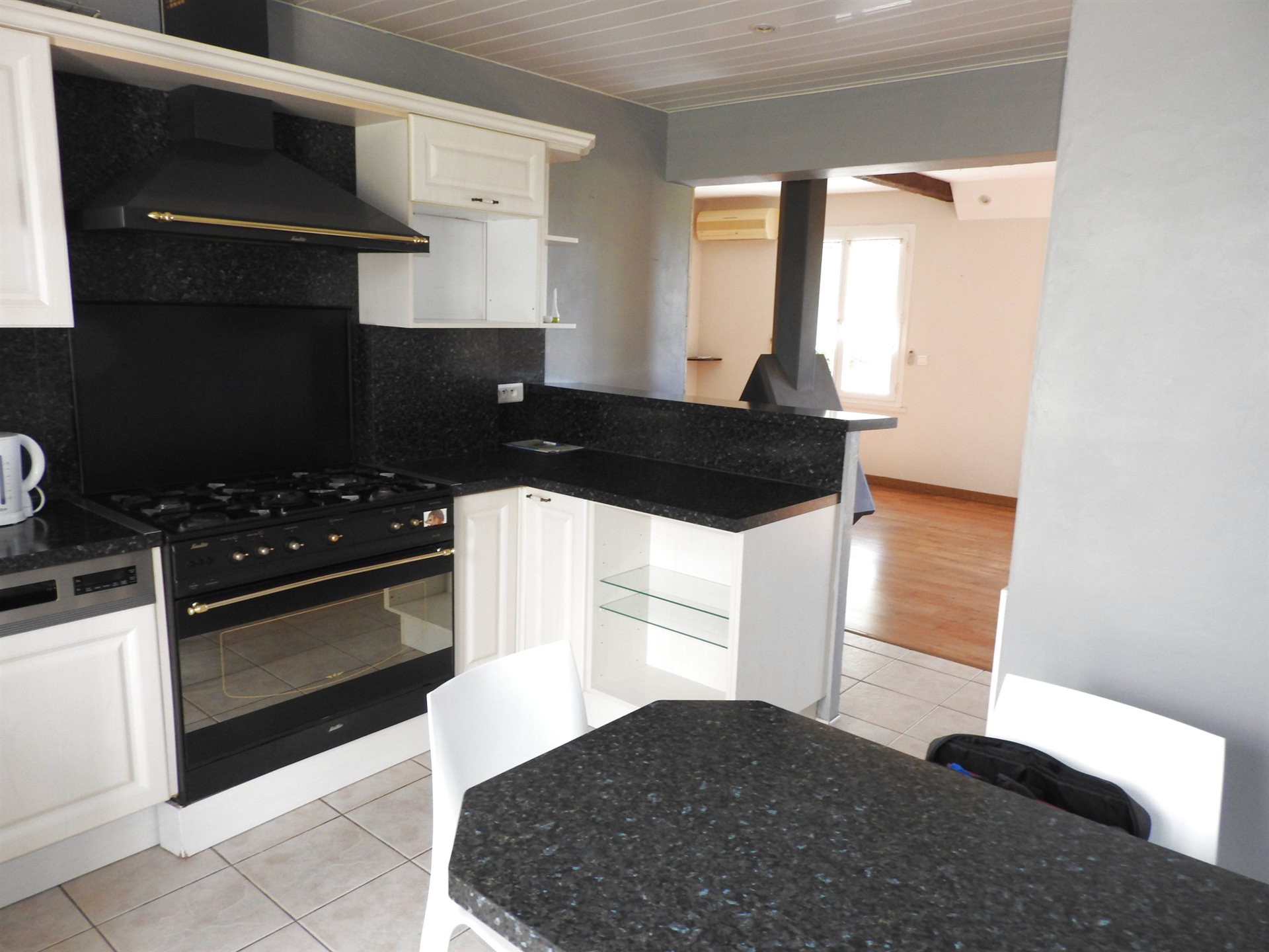 Maison à vendre, 221m², Saint-Pierre-Lafeuille