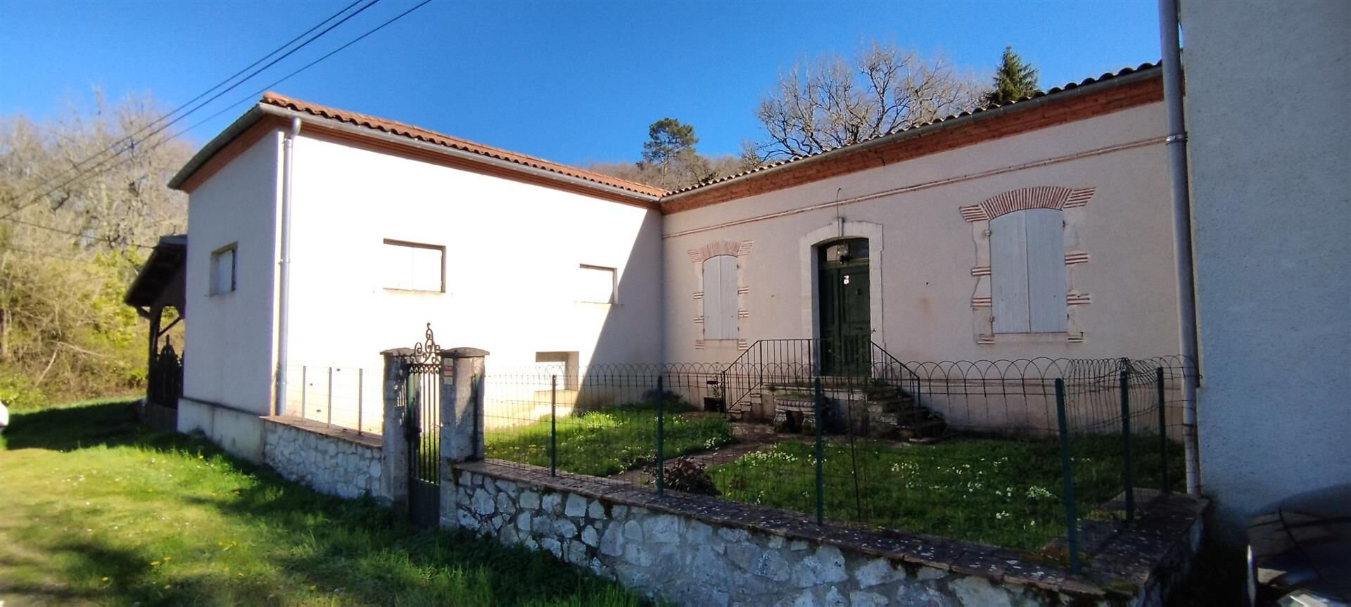 Maison à vendre, 380m², Feugarolles