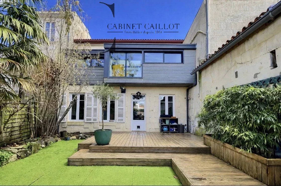 Maison à vendre, 151m², Saintes