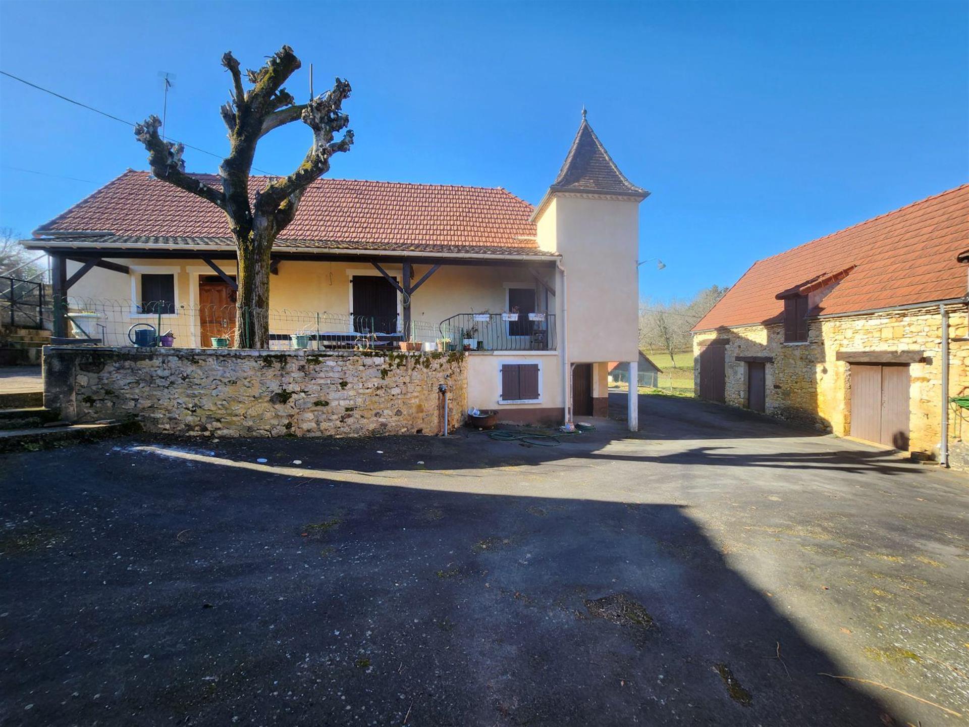 Maison à vendre, 77m², Sarlat-la-Canéda