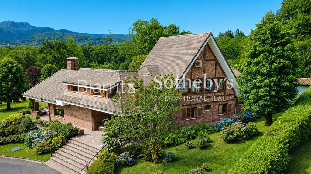 Maison à vendre, 516m², Hendaye
