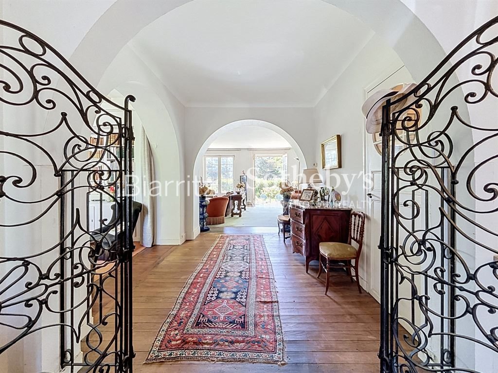Maison à vendre, 338m², Biarritz