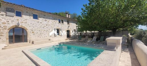 Maison 12 pièces 430 m² · à Saint-Just-d'Ardèche · 430 m² · 795 000 €