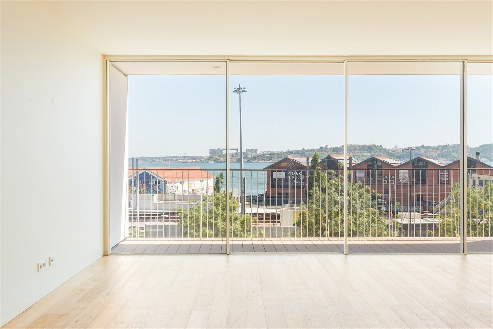 Additional image 3 of Santos-O-Velho (Lisbon)