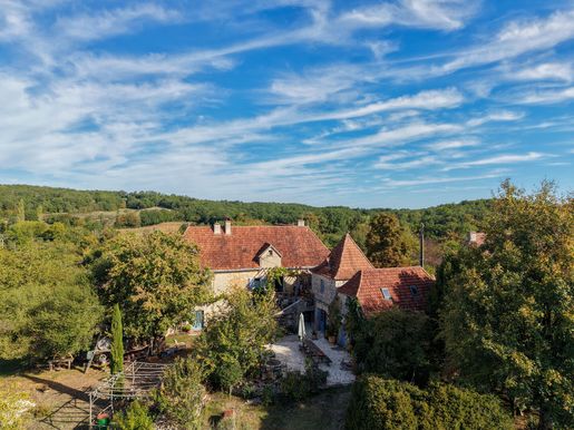 Maison 9 pièces 200 m² · à Souillac · 200 m² · 420 000 €