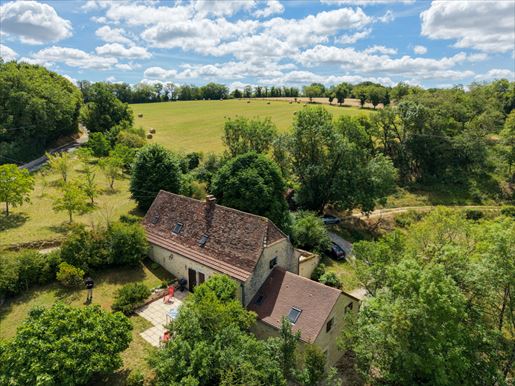Maison 7 pièces 179 m² · à Gourdon · 179 m² · 286 200 €