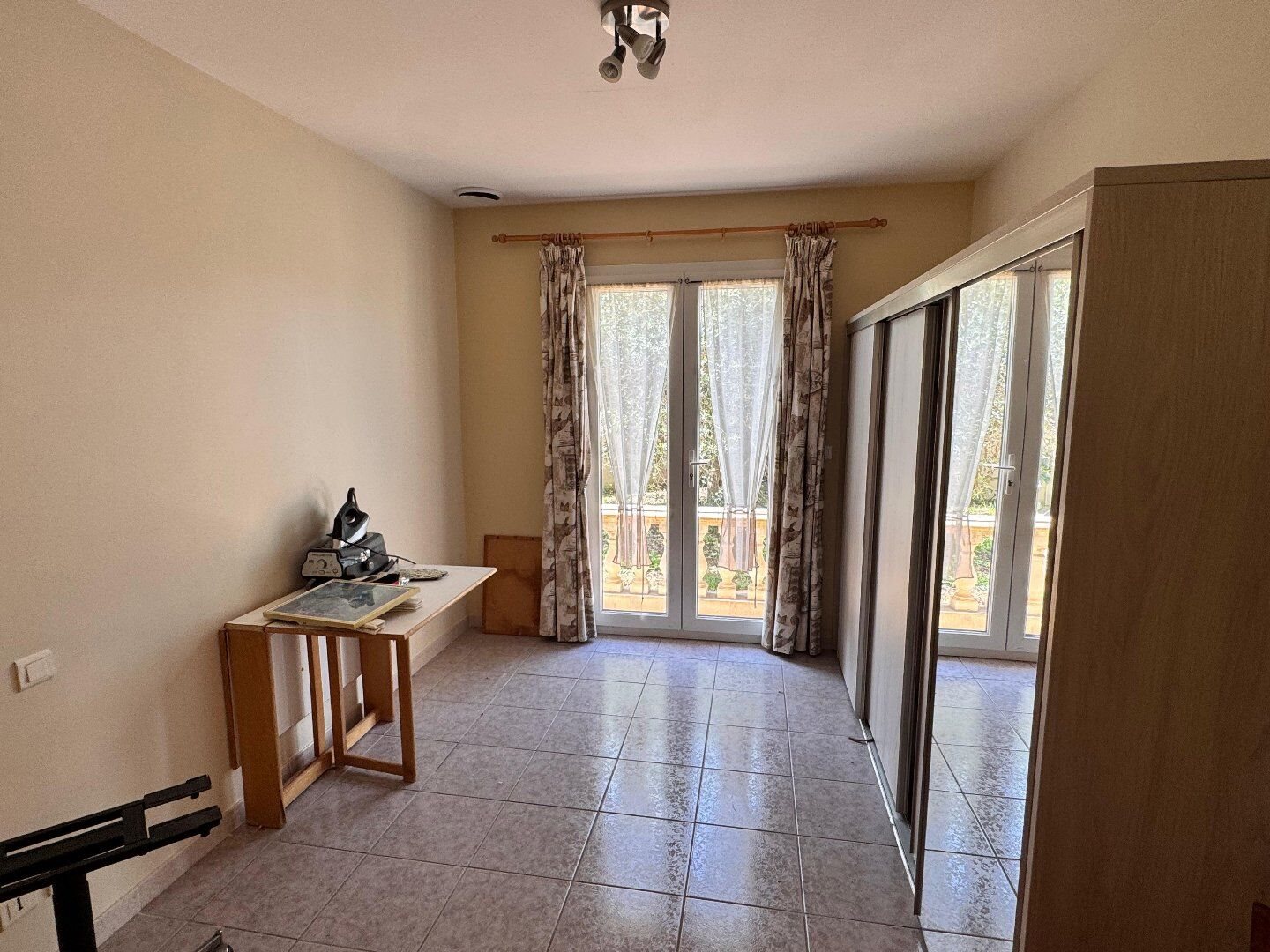 Maison à vendre, 140m², Lézignan-la-Cèbe
