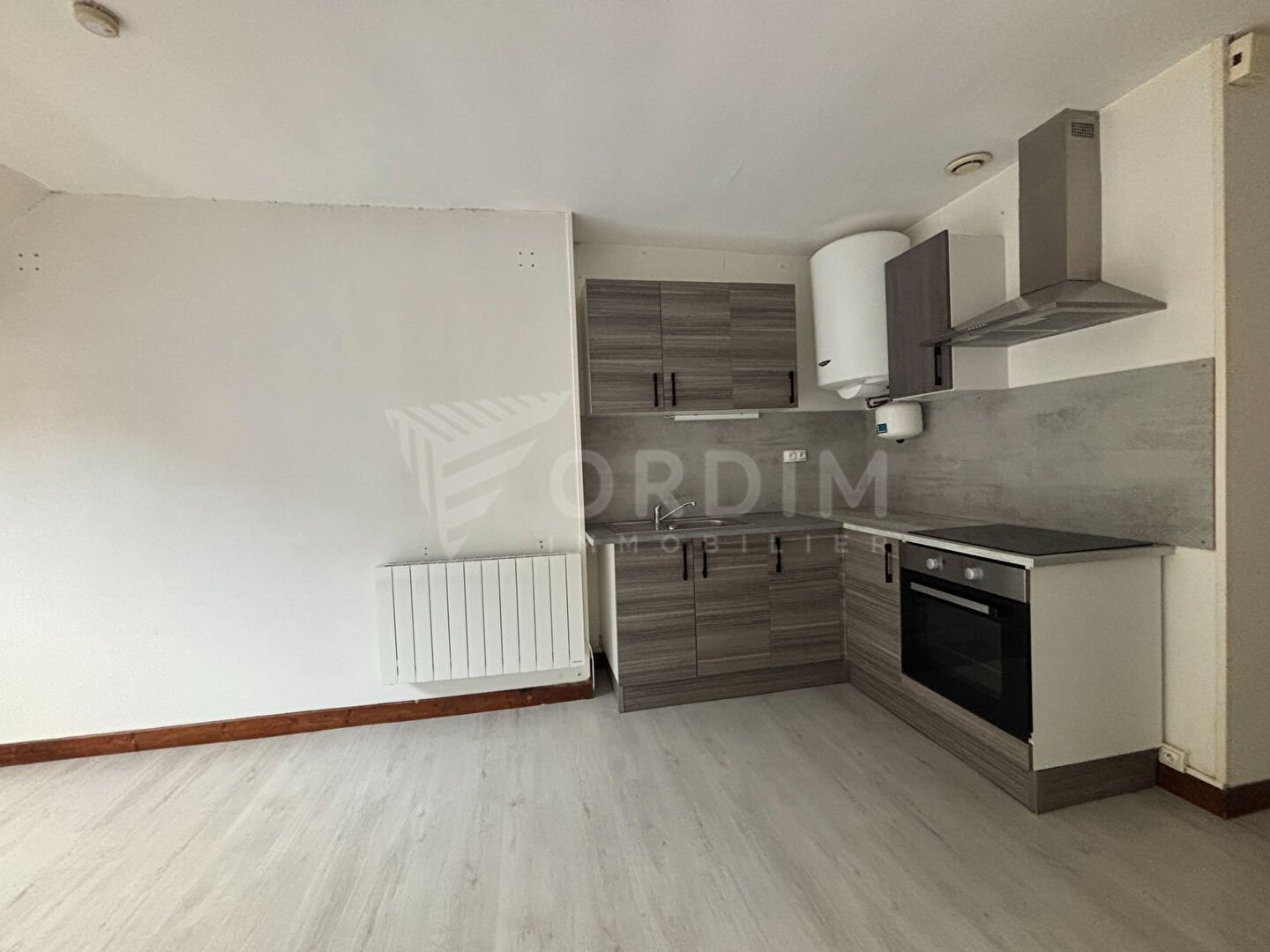 Maison à vendre, 383m², Tonnerre