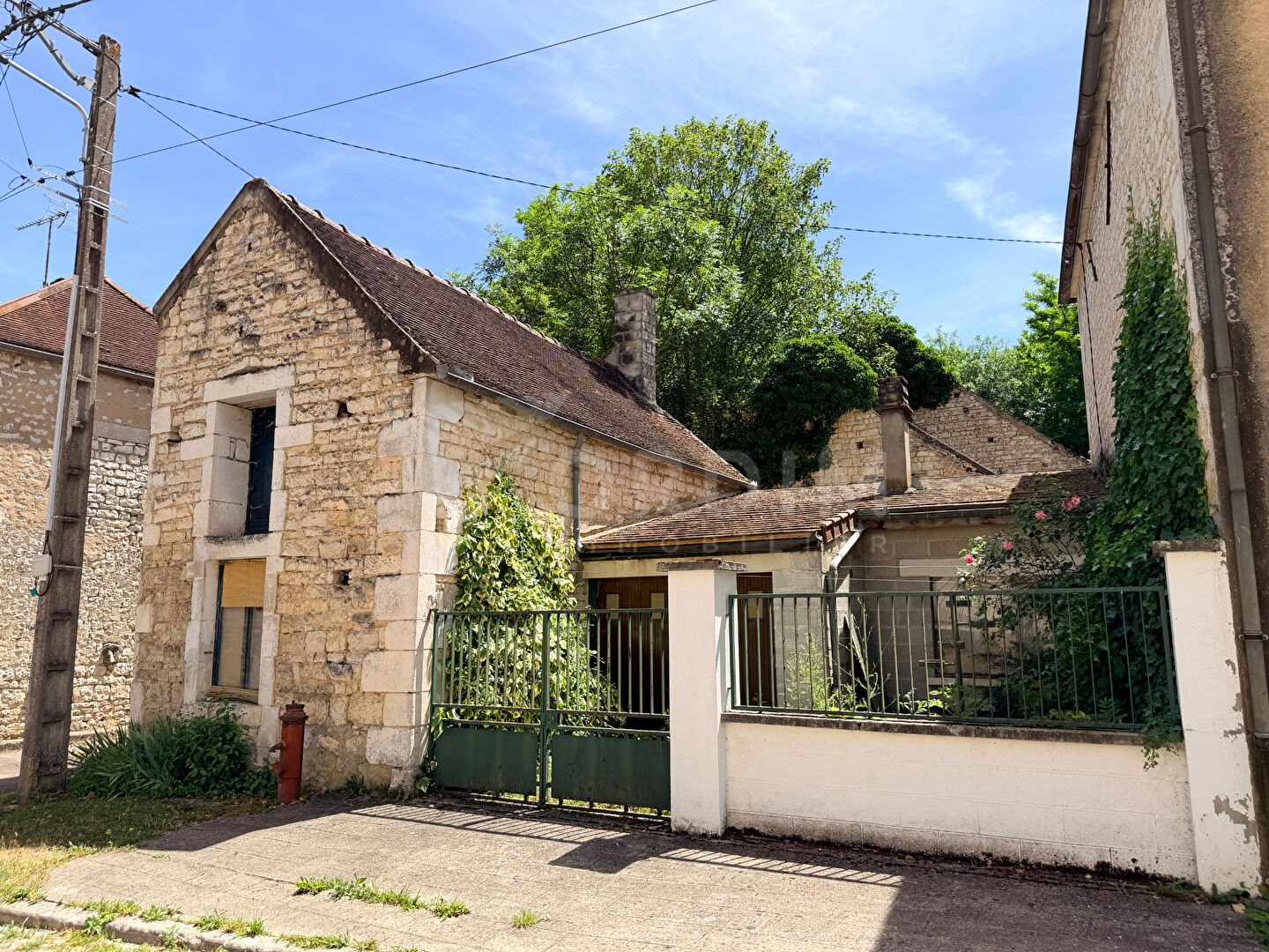 Maison à vendre, 81m², Junay