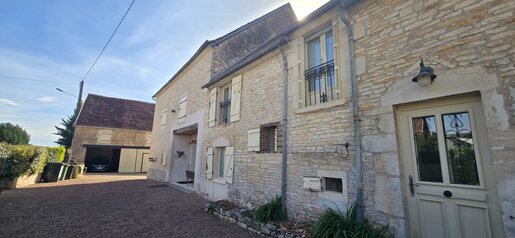 Maison 5 pièces 182 m² · à Donzy · 182 m² · 189 000 €