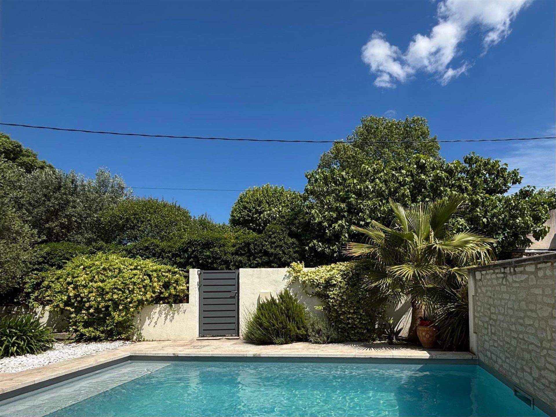 Maison 5 pièces 112 m² · à Saint-Rémy-de-Provence · 112 m² · 740 000 €