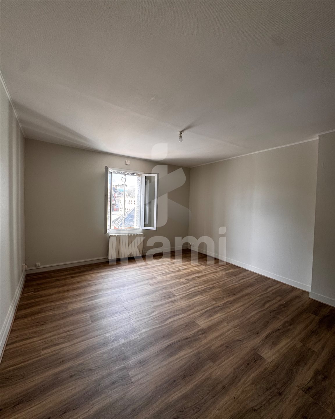 Maison à vendre, 400m², Neuvy-sur-Barangeon