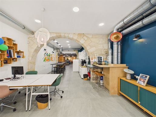 Local commercial 140 m² · à Bordeaux · 140 m² · 550 000 €
