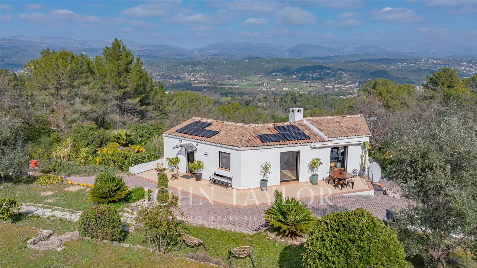 Maison à vendre, 205m², Tourrettes