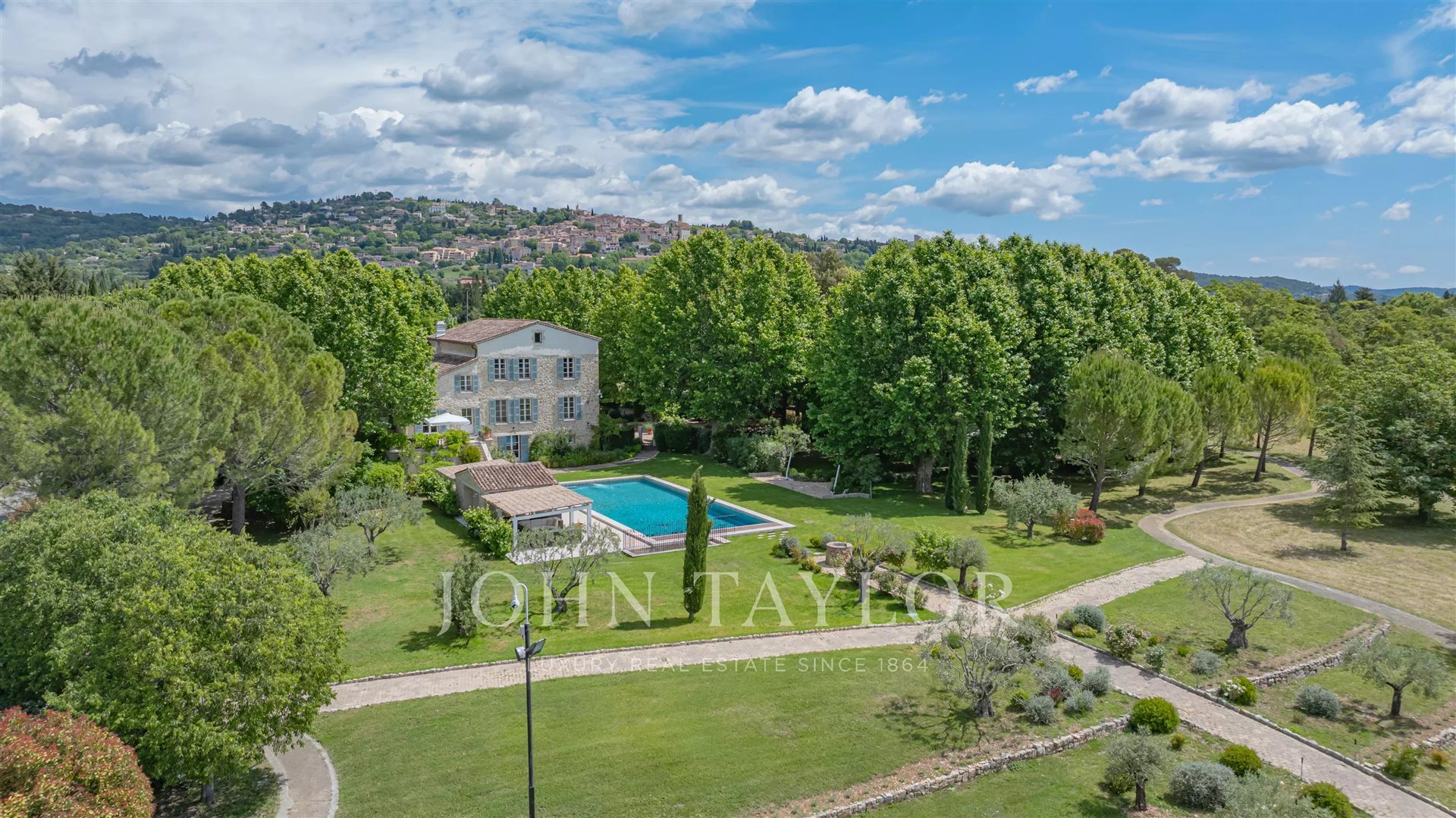 Maison à vendre, 677m², Fayence