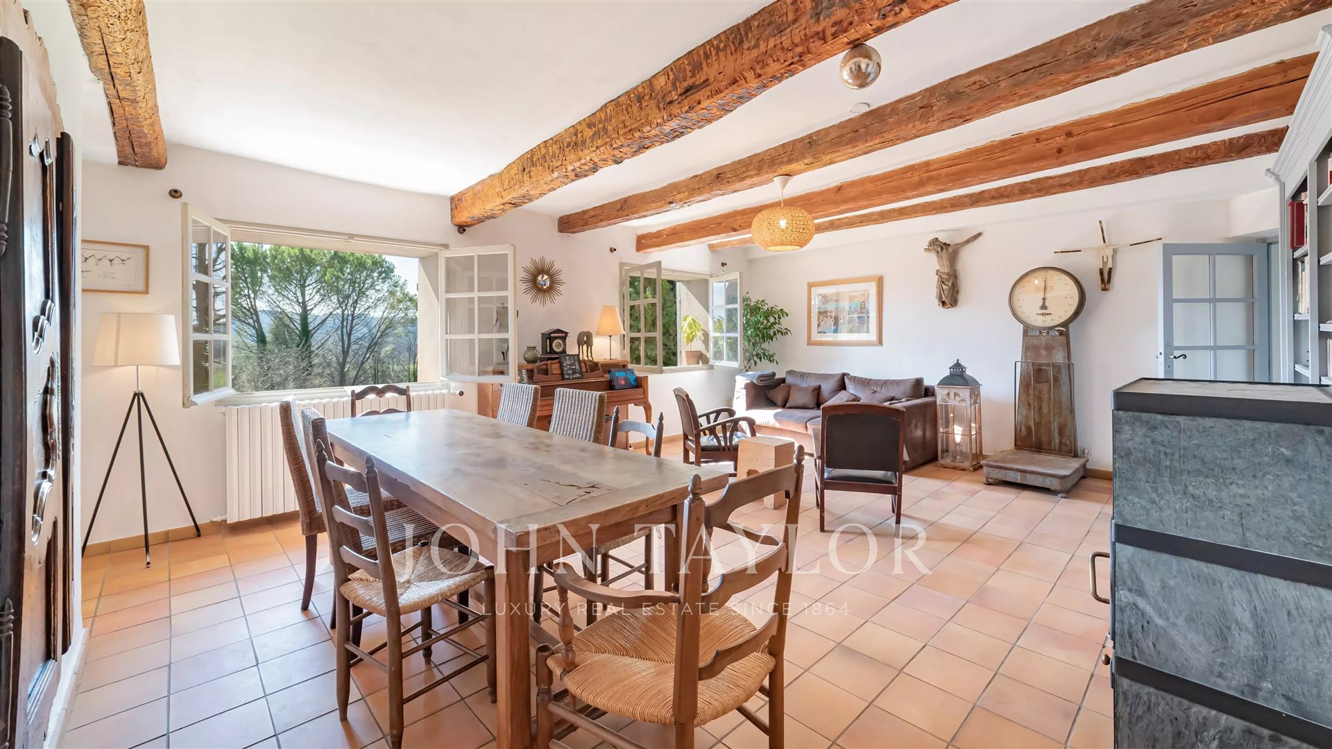 Maison à vendre, 410m², Tourrettes