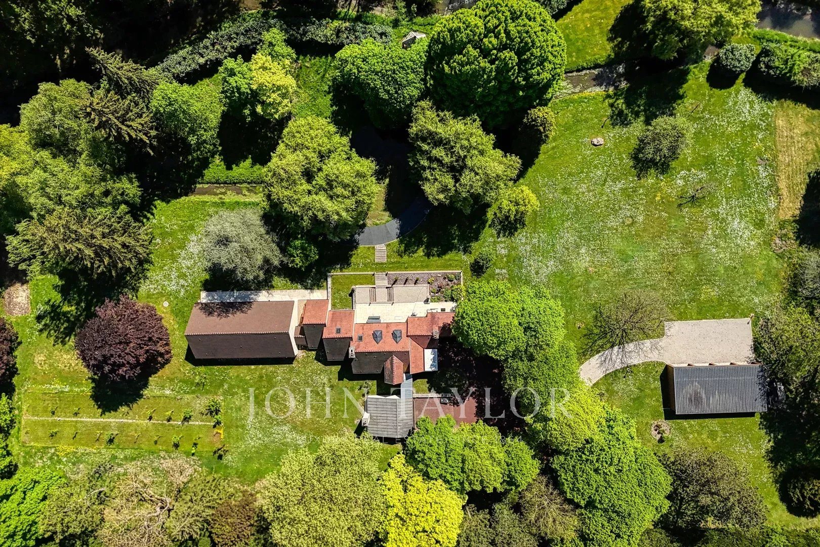 Maison à vendre, 285m², Fontaine-Chaalis