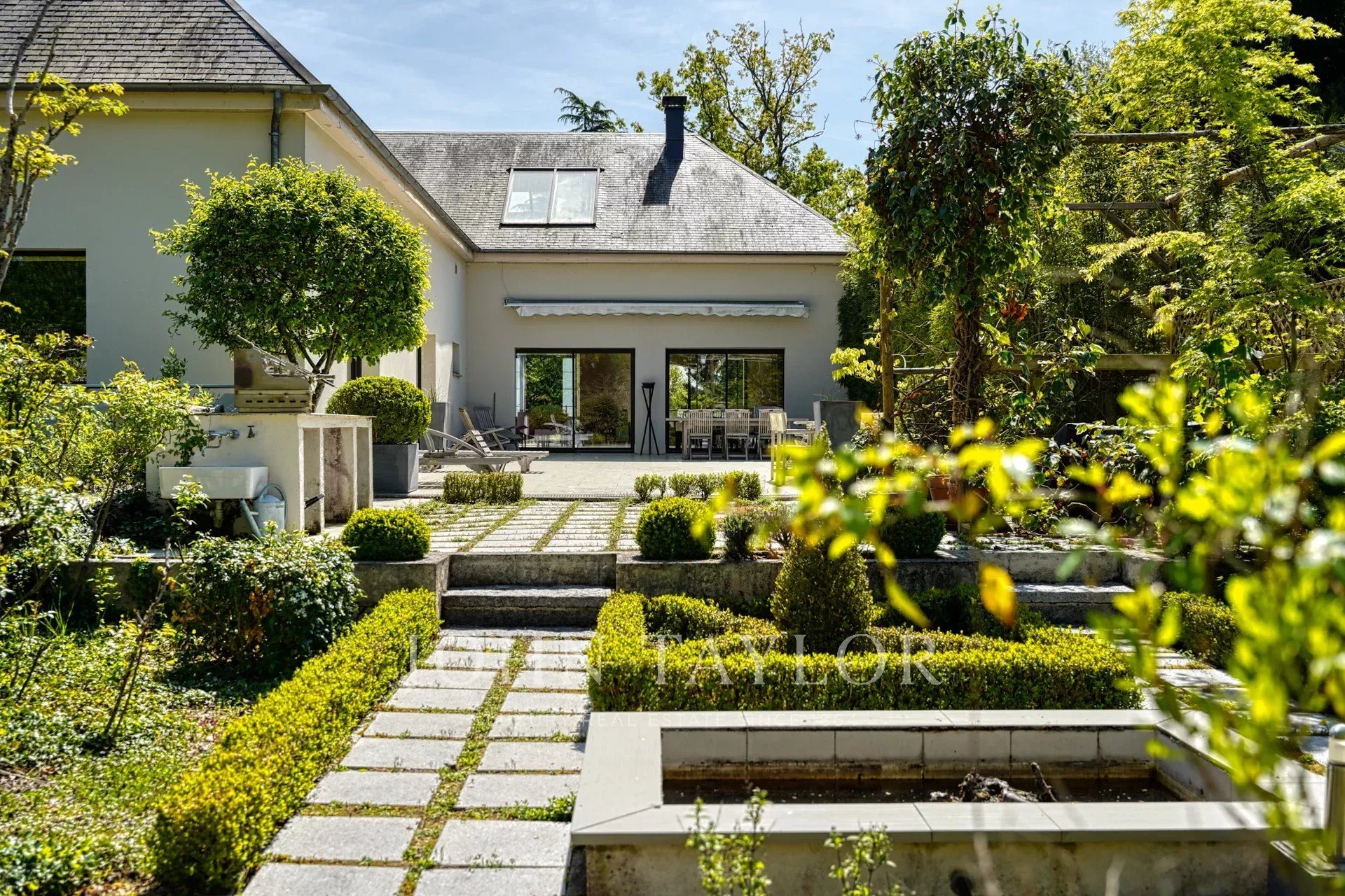 Maison à vendre, 566m², Lamorlaye