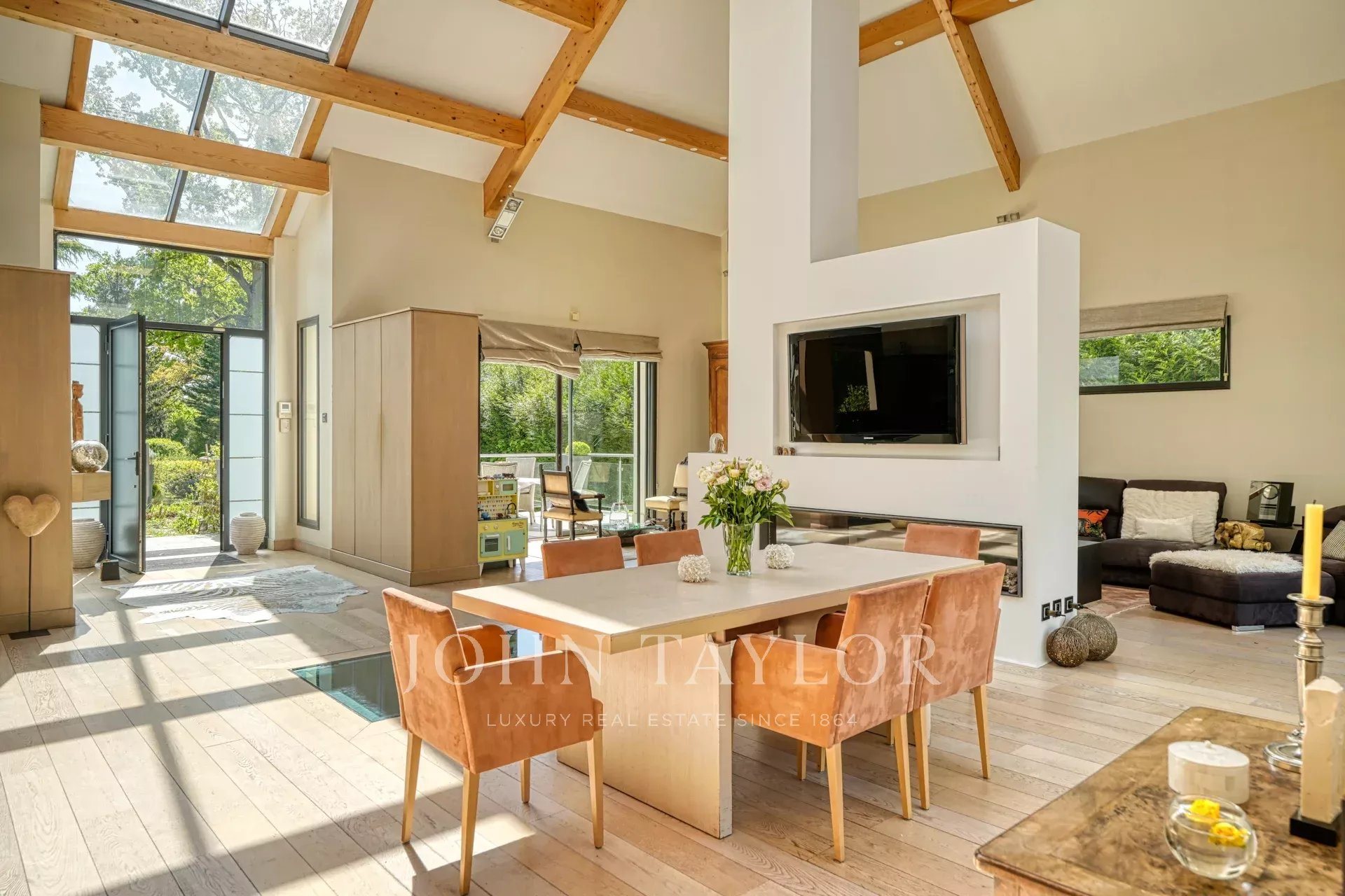 Maison à vendre, 566m², Lamorlaye