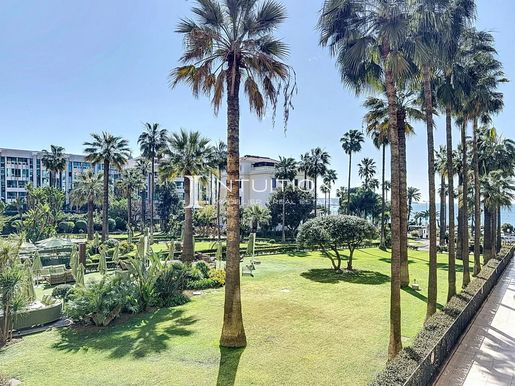 Appartement 3 pièces 127 m² · à Cannes · 127 m² · 3 400 000 €