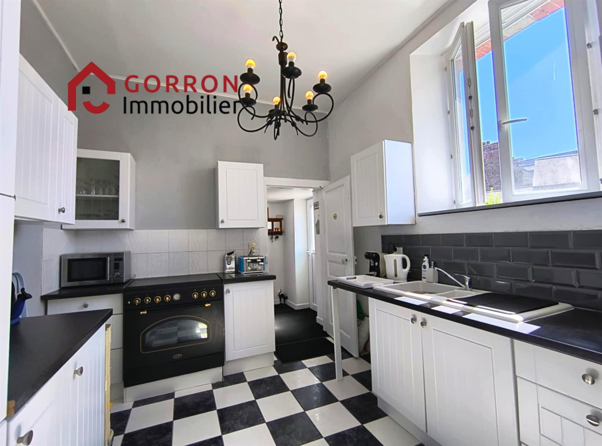 Maison à vendre, 198m², Landivy